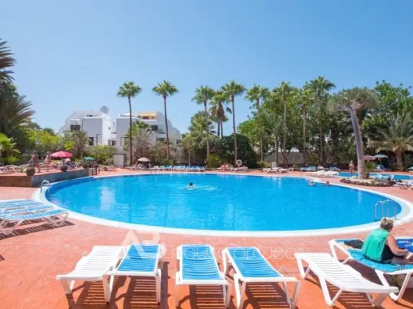 piscina complejo El Dorado en Playa de las Americas
