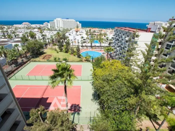 cancha tenis complejo El Dorado en Playa de las Americas