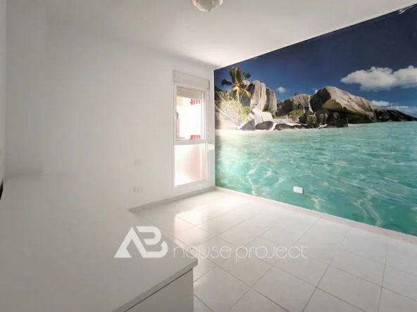 dormitorio 1 del piso en venta en el complejo TENEGUIA II en Parque de la Reina