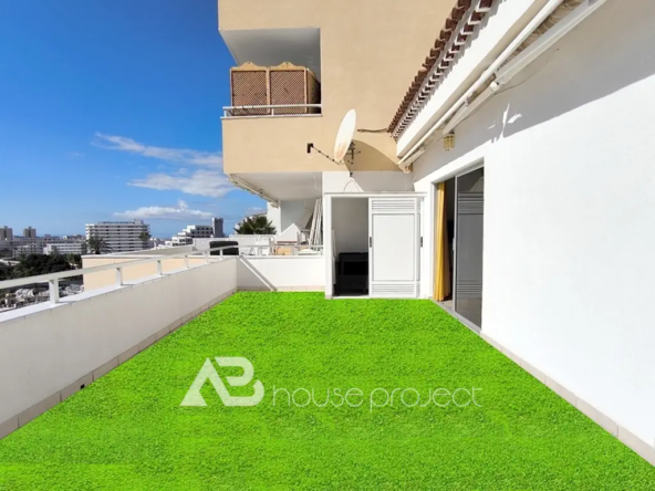 terraza del piso en venta en el complejo Florida Park en San Eugenio Alto - 1