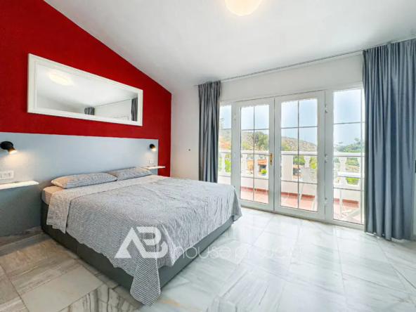 dormitorio de la villa en venta en San Eugenio Alto