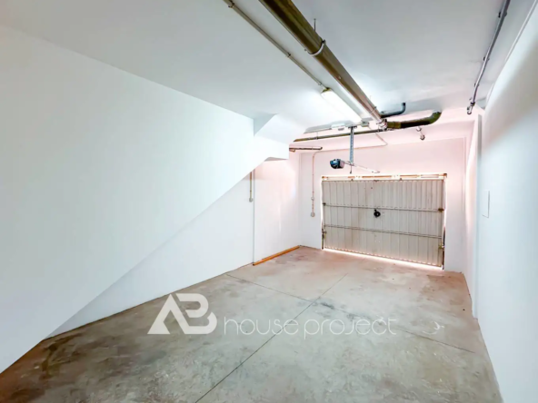 garaje casa adosada en venta en San Isidro
