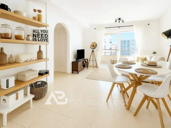 salón del piso en venta en el complejo Sol Paraiso en Playa Paraiso