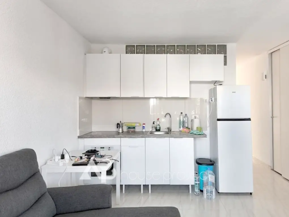 cocina del piso en venta en el complejo Port Royale en Los Cristianos