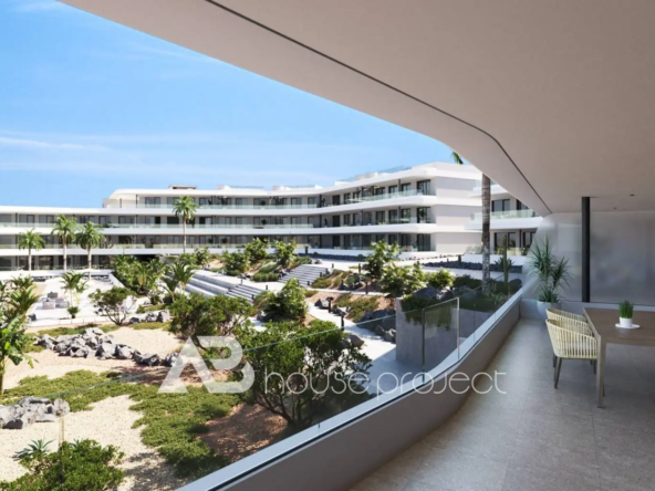 terraza piso en venta en el complejo Atlantic Homes en el Madroñal de Costa Adeje