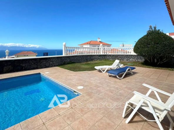 terraza villa en venta en Puerto Santiago