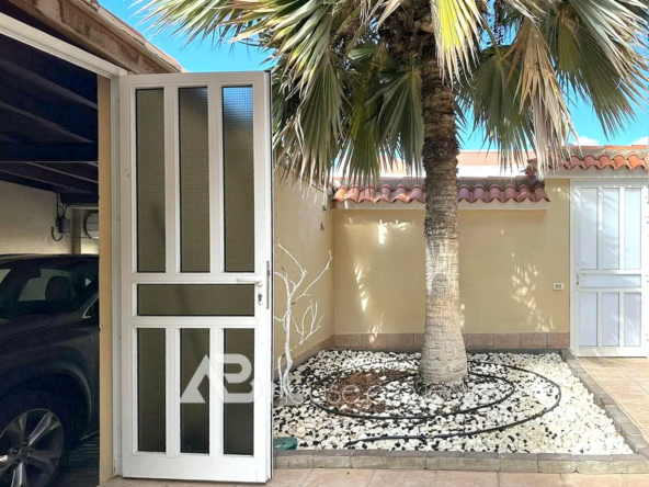 garaje villa en venta en Puerto Santiago