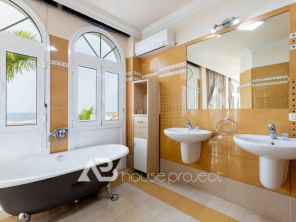 baño 2 en suite villa en venta en el Madroñal