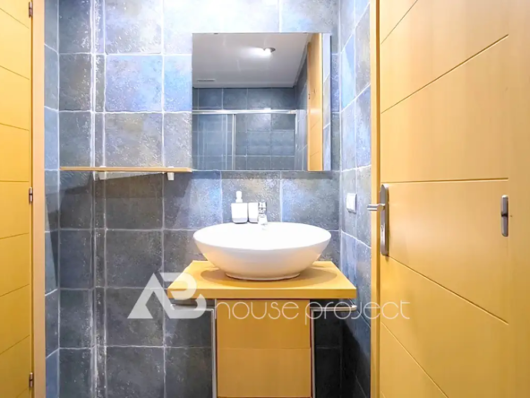 baño 1 del piso en venta en el complejo Adeje Paradise en Playa Paradiso