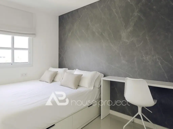 dormitorio 3 casa adosada en venta en el complejo El Camison en Playa de las Americas