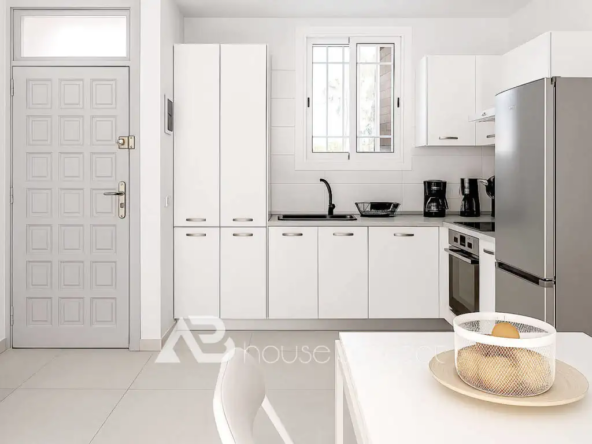 cocina piso en venta en el complejo Fayser en Los Cristianos