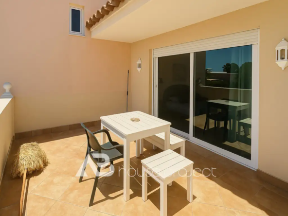 terraza piso en venta en el complejo Chayofa Country Club en Chayofa - 4