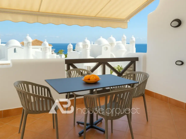 terraza del atico duplex en venta en el complejo "Adeje Paradise" en Playa Paraiso -2