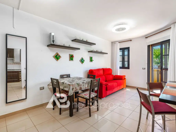 salon del piso en venta en el complejo Atlantico II - 5